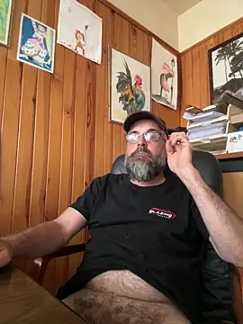 Snapshot of jim470 chatting on 05-27-26, 04:47 jim470 online show from 05-27-26, 04:47
