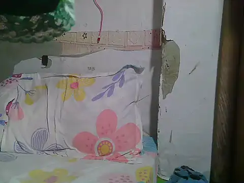 Creamsweetpussy28 online show from 09-24-25, 08:15