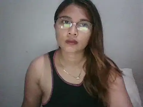 wildsexypinay33x online show from 12-21-24, 04:09