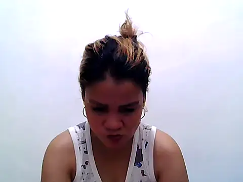 sweetabby 26 online show from 04-05-26, 02:18