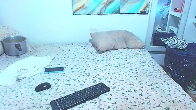 Snapshot of cositarrica_xxx chatting on 06-04-26, 02:11 cositarrica xxx online show from 06-04-26, 02:11