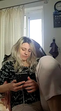 Snapshot of ScarletCallings420 chatting on 02-28-25, 06:09 ScarletCallings420 online show from 02-28-25, 06:09