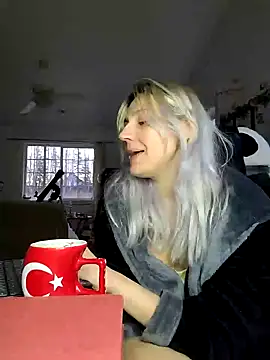 Snapshot of ScarletCallings420 chatting on 01-24-25, 06:56 ScarletCallings420 online show from 01-24-25, 06:56