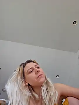 Snapshot of ScarletCallings420 chatting on 02-28-25, 10:50 ScarletCallings420 online show from 02-28-25, 10:50