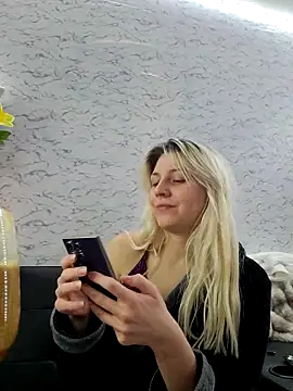 ScarletCallings420 online show from 01-06-26, 10:25