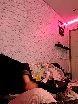 ScarletCallings420 online show from 01-09-26, 05:14