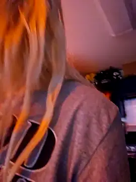 ScarletCallings420 online show from 11-14-25, 06:33