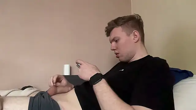 sexybooii6968 online show from 02-15-26, 01:21