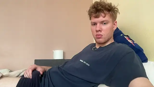 sexybooii6968 online show from 10-29-25, 12:48