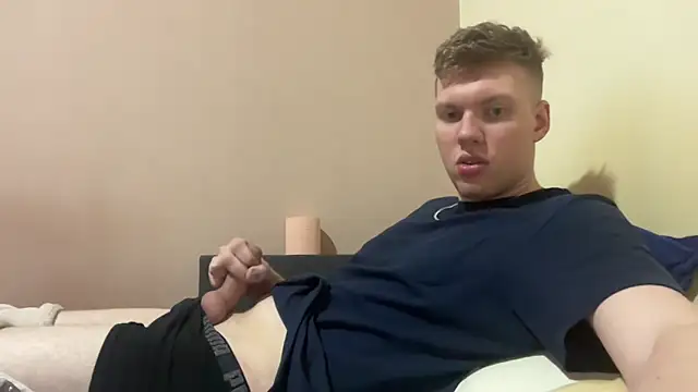 sexybooii6968 online show from 04-05-26, 06:14