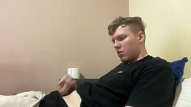 sexybooii6968 online show from 02-17-26, 03:53