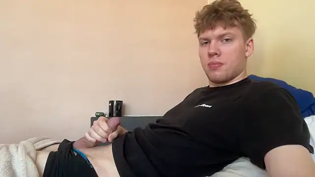 sexybooii6968 online show from 11-04-25, 10:30