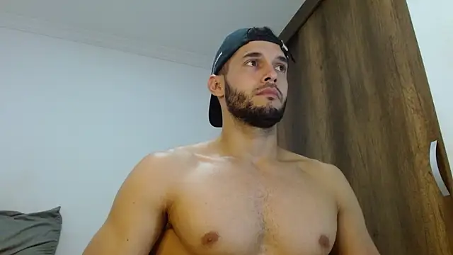 Noah jhonsonn online show from 04-11-26, 04:21