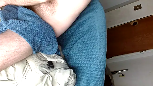Snapshot of BlueEyedJason chatting on 06-15-26, 11:48 BlueEyedJason online show from 06-15-26, 11:48