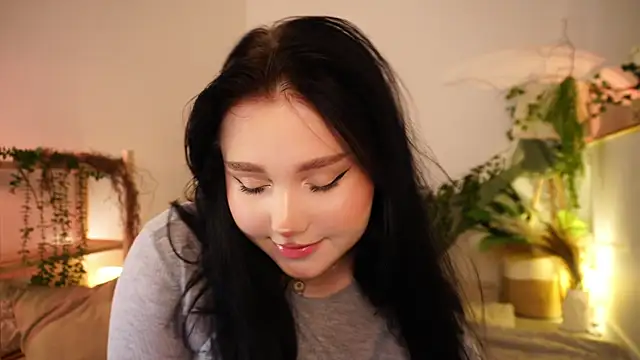 Snapshot of ScarletBlaze chatting on 05-16-26, 06:18 ScarletBlaze online show from 05-16-26, 06:18