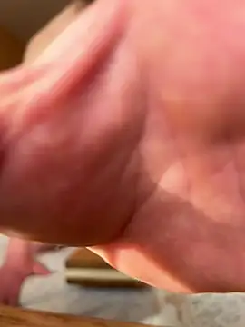 69sexyiestass online show from 04-12-26, 05:22