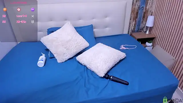 olivia love  online show from 04-30-26, 08:57