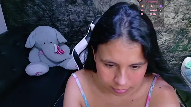 olivia love  online show from 05-13-26, 06:59
