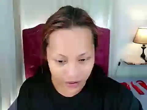 Snapshot of DreamLADYBOY chatting on 04-28-26, 06:07 DreamLADYBOY online show from 04-28-26, 06:07