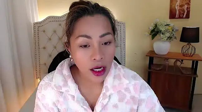 DreamLADYBOY online show from 02-16-25, 11:17