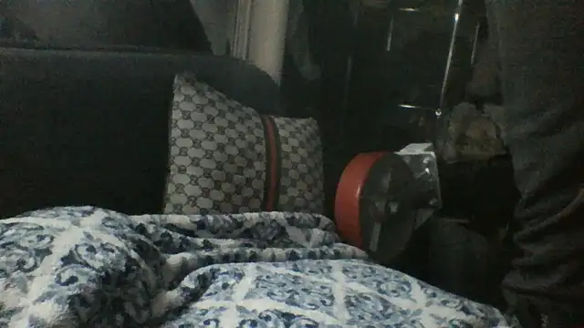 BIG-CkD F online show from 12-23-25, 08:46