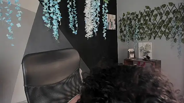 alixon fiore5 online show from 05-20-26, 05:37