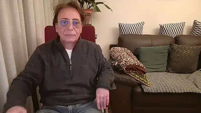 HETEREOMAN online show from 11-30-25, 06:19