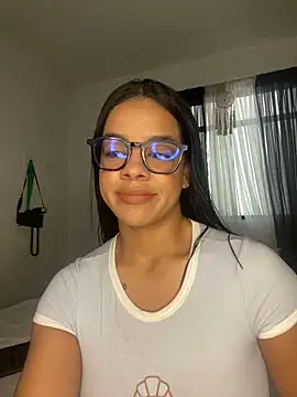 trianawhite online show from 12-02-25, 03:14