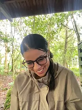 trianawhite online show from 02-03-26, 03:50