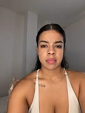 trianawhite online show from 03-30-26, 04:30