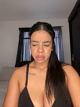 trianawhite online show from 03-03-26, 03:08