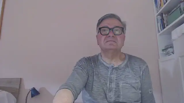 YOU6me online show from 06-23-26, 06:44