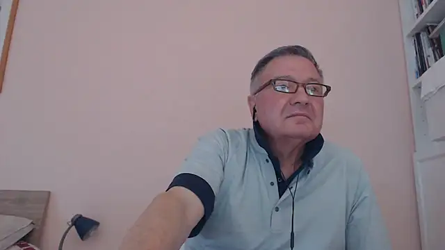 YOU6me online show from 09-26-25, 02:35