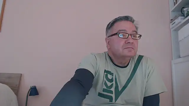YOU6me online show from 02-26-25, 03:54