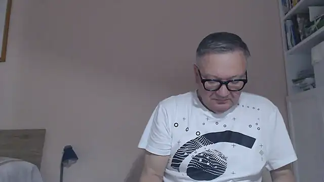 YOU6me online show from 07-17-26, 06:54