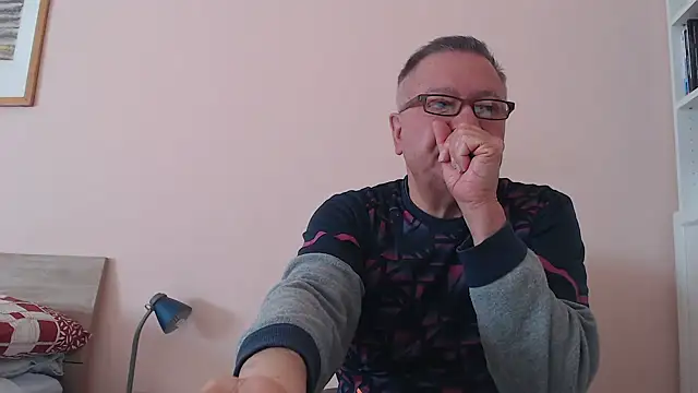 YOU6me online show from 10-10-25, 08:48
