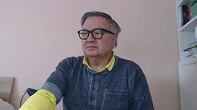 YOU6me online show from 01-12-26, 08:43