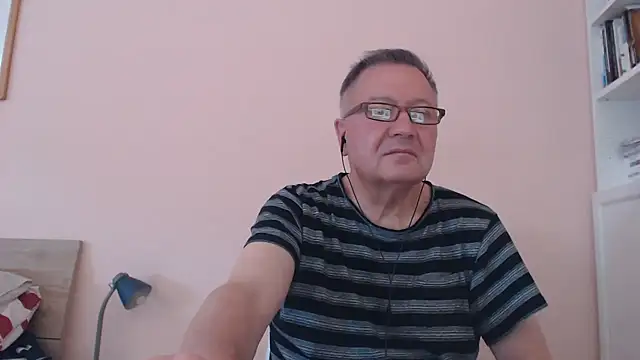 YOU6me online show from 09-15-25, 09:54