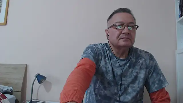 YOU6me online show from 10-17-25, 10:39