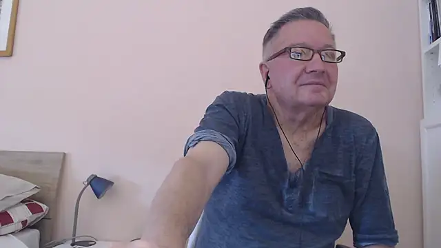 YOU6me online show from 09-19-25, 06:50