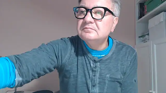 YOU6me online show from 01-10-26, 08:53