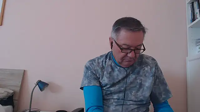 YOU6me online show from 10-02-25, 07:56