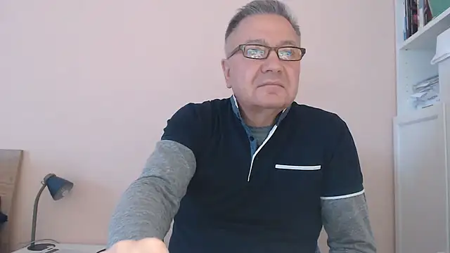 YOU6me online show from 10-21-25, 02:49