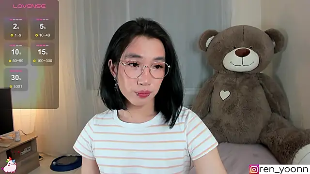 Ren yoon online show from 07-03-26, 02:51