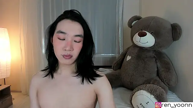 Ren yoon online show from 03-08-26, 11:13