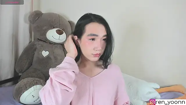 Ren yoon online show from 10-31-25, 03:14