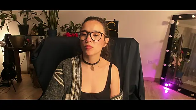 Be lov online show from 03-13-25, 03:17