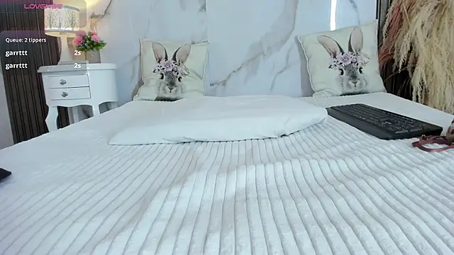 hannahill69 online show from 02-20-26, 06:26