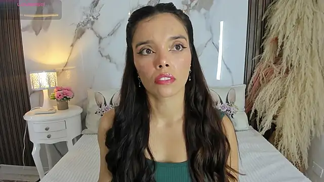 hannahill69 online show from 02-26-26, 04:56