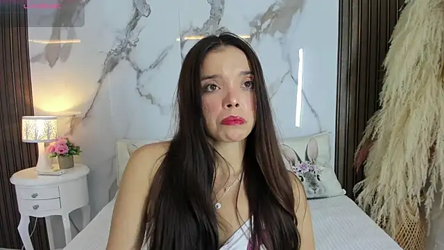 hannahill69 online show from 02-11-26, 04:56